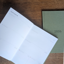 Load image into Gallery viewer, Nedēļas plānotājs 2026, A5